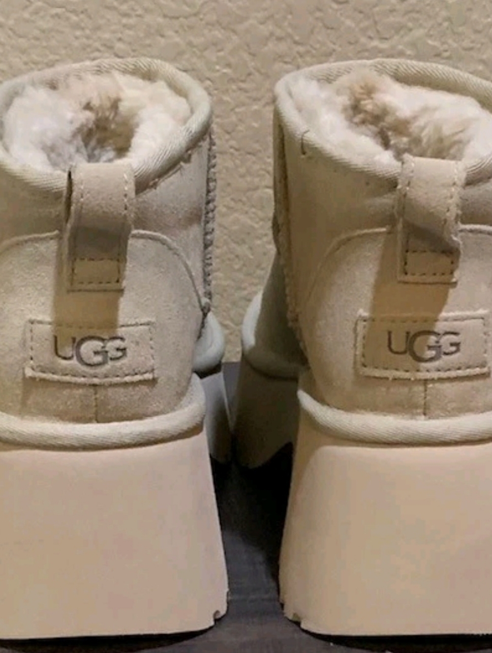 Used Like New. UGG Women's Cream Shearling-Lined Short Platform Boots